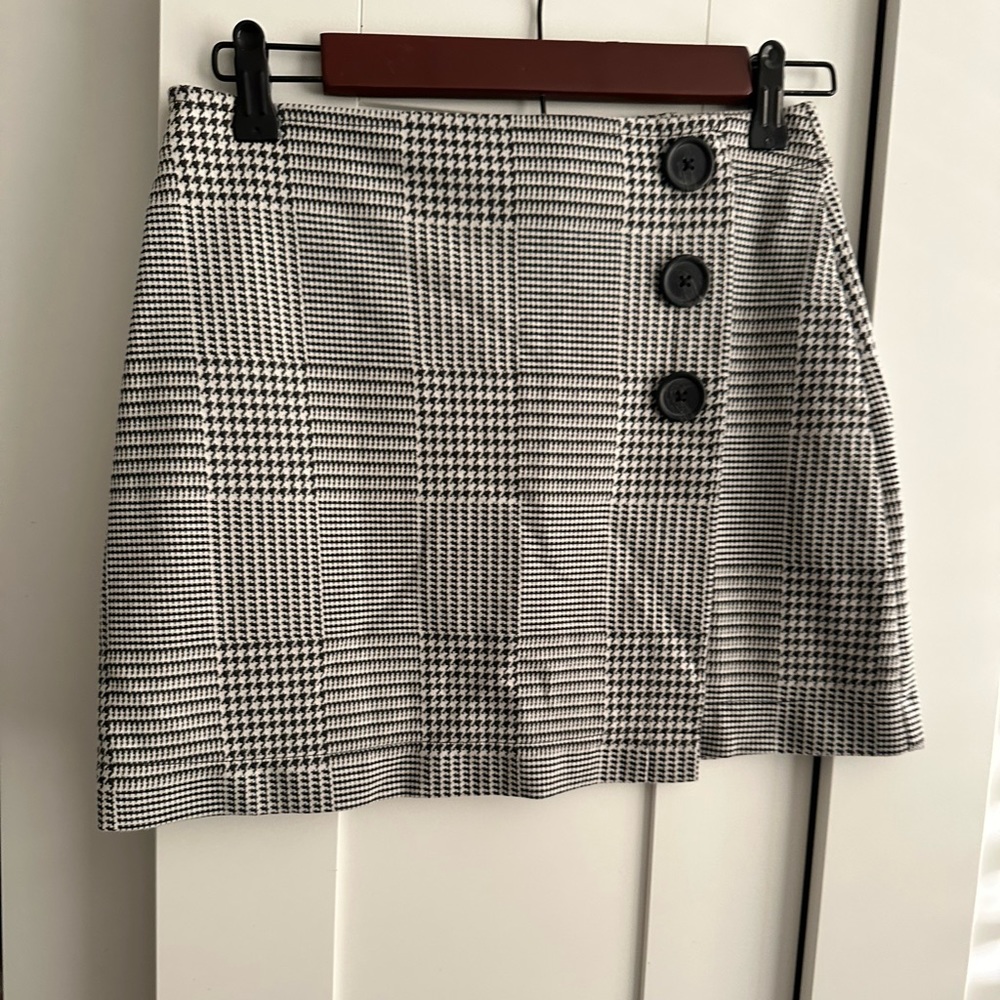 Plaid mini skirt